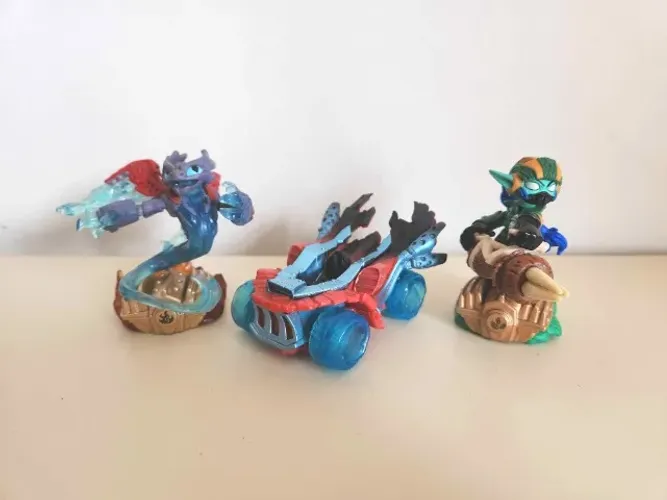 Skylanders SuperChargers SpitFire, Super Shot Stealth Elf e Hot Streak