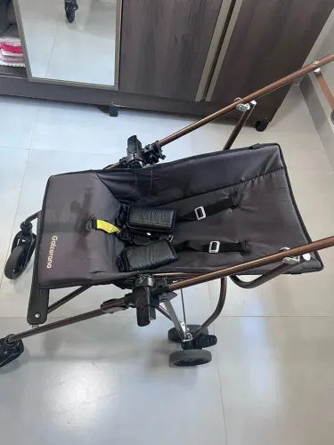 Carrinho de bebê galzerano