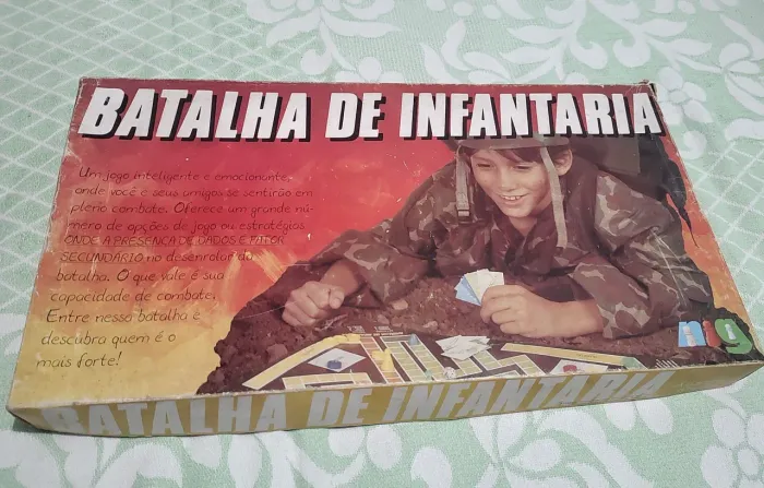 jogo de tabuleiro Batalha de Infantaria anos 90 completo