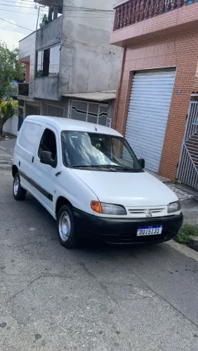 Peugeot Partner Furgão 1.6 16v/ 1.6 16V Flex 3P 2005