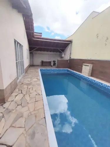 Casa Térrea para venda com 4 quartos e Piscina em Tatuí - SP