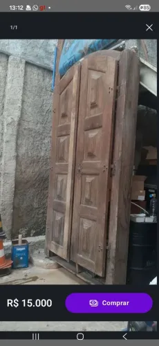 Porta em madeira