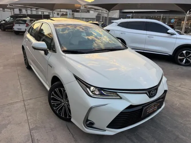 Toyota Corolla Altis Prem. Hybrid 1.8 Flex AUT 2020