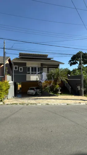 Condomínio Nova Paulista, 3 dormitórios, 3 banheiros, 4 vagas, cozinha planejada, varanda,