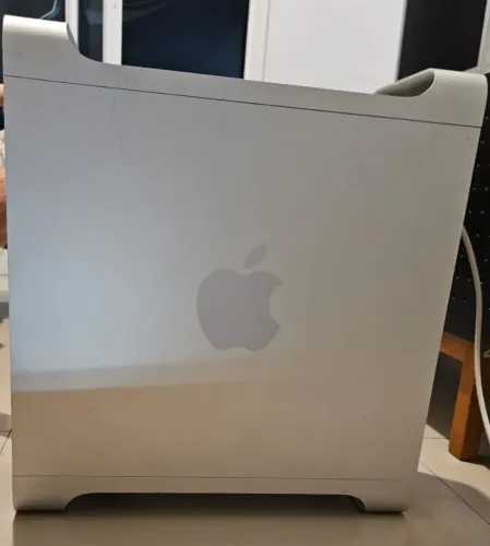 Mac Pro Apple A1289 - 8-Core Xeon 2.4GHz, Radeon HD 5770