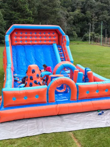 Aluguel/locação de brinquedos e artigos de festa