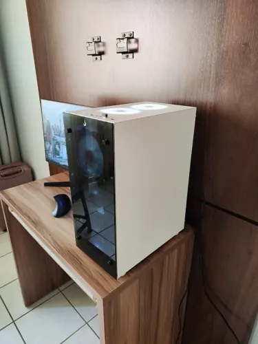 PC: RTX 3050, I5 10400F