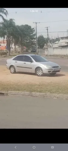 Ford Focus Sedan 1.8 16V 115cv 4P 2004