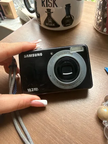Câmera Digital Samsung 10.2MP Zoom 3x - Digicam Anos 2000 Vintage