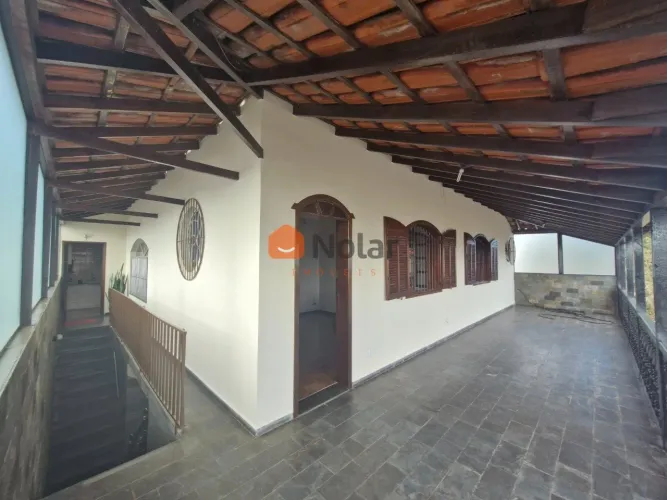 Casas + Loja á venda no bairro Ipiranga em Belo Horizonte MG