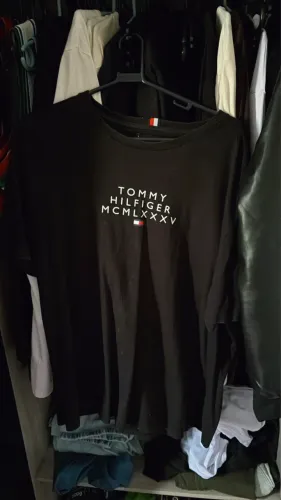 Camiseta da Tommy original- tamanho G