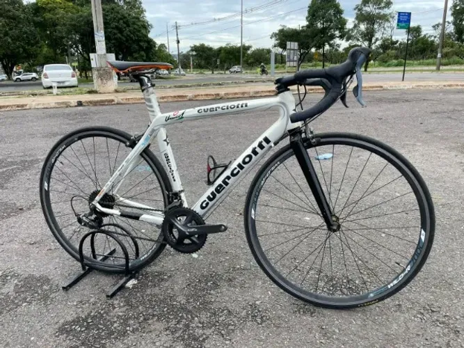 Bike Speed Guerciotti em Carbono