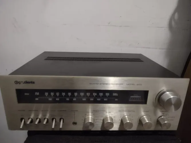 Vendo reciver gradiente model 900