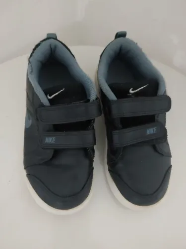 Tenis Nike ( modelo: Pico LT Psv- infantil) original. Tam.26./ Usado.