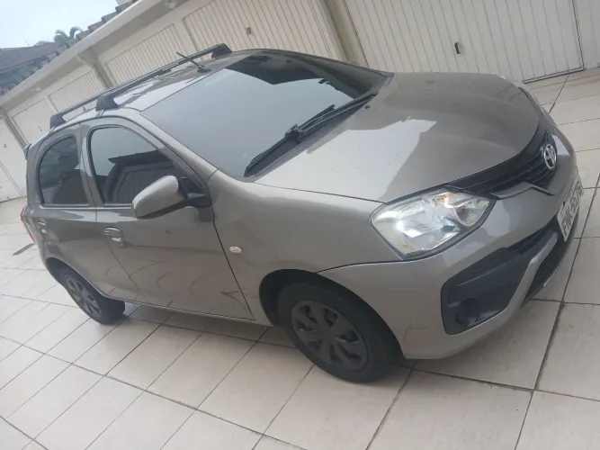 Toyota Etios X 1.3 Flex 16V 5P Mec. 2019