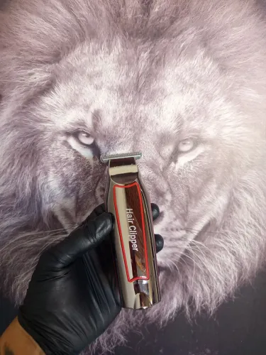 Máquina de corta cabelo modelo: acabamento km-032