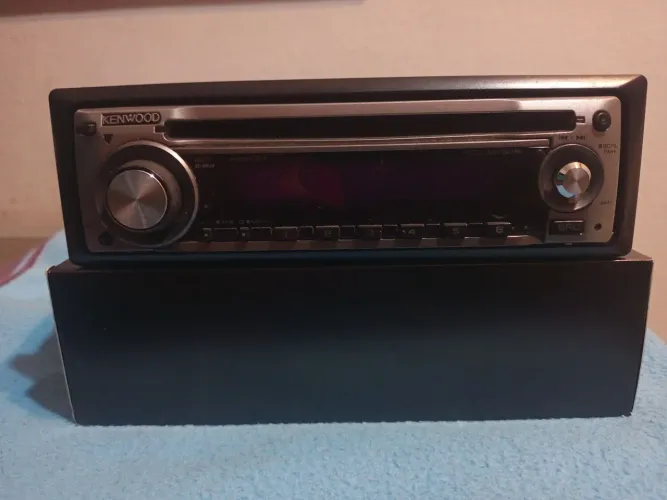 SOM CD KENWOOD KDC-MP676  GM seminovo!!!