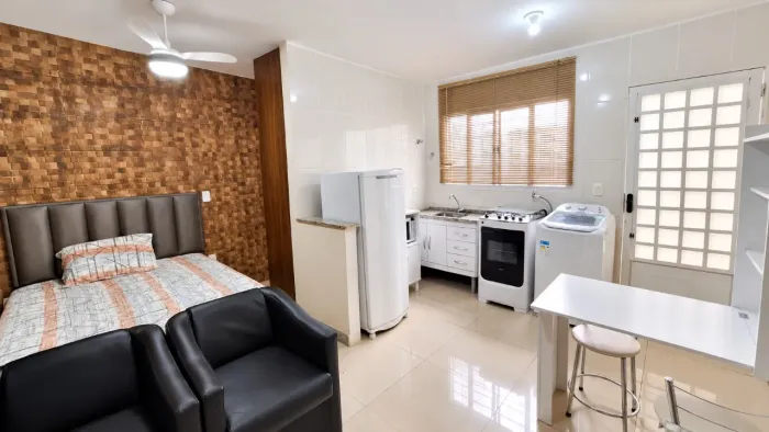 Flat Mobiliado com 01 Quarto para Locação, 30m²