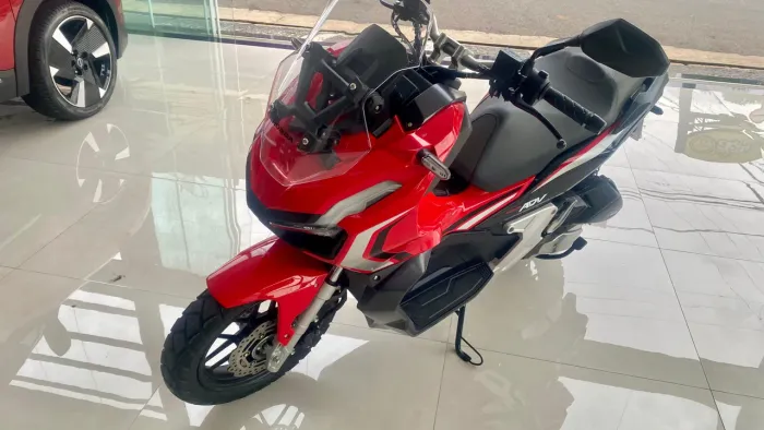 Adv 150 moto Honda