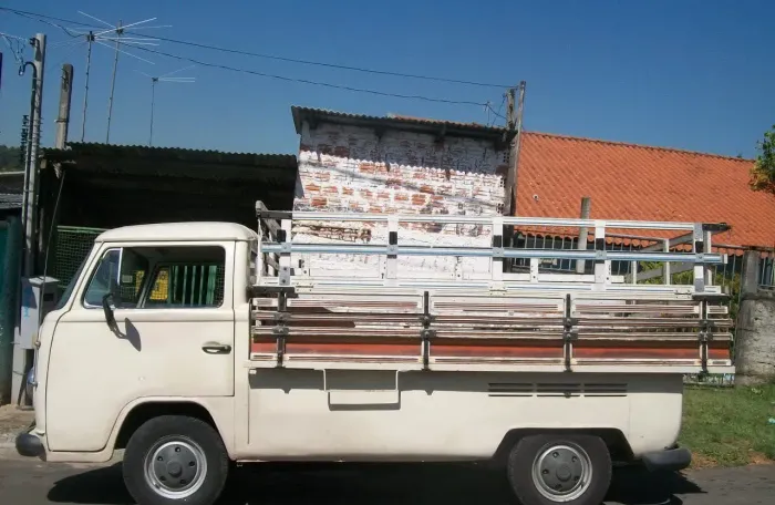 Volkswagen Kombi Standard/ Luxo/ Serie Prata 1980