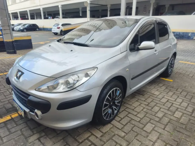 Peugeot 307 Soleil/ Presence 1.6/1.6 Flex 16V 5P 2010