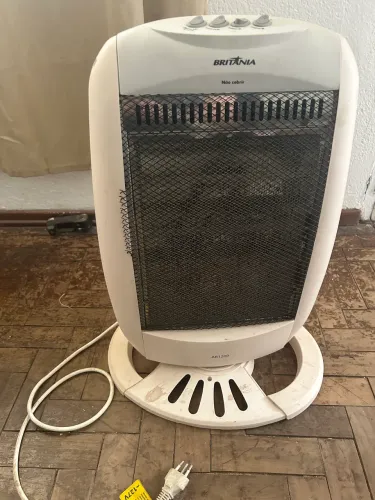 Aquecedor Britânia 127v R$ 90,00