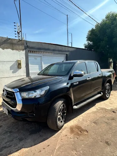 Toyota Hilux CD SRV 4X4 2.8 TDI Diesel Aut. 2021