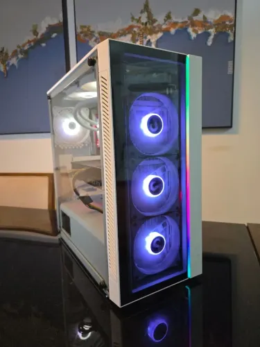 PC Gamer | Ryzen 7 5700x | RTX 3070