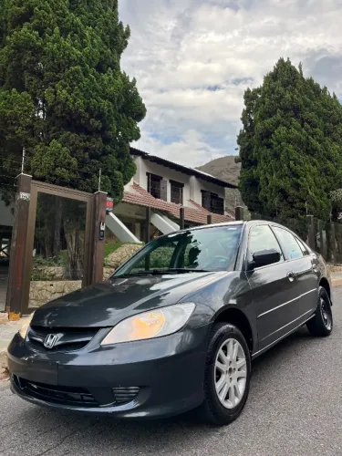 Honda Civic Sedan LX 1.7 16V 115cv Mec. 4P 2006