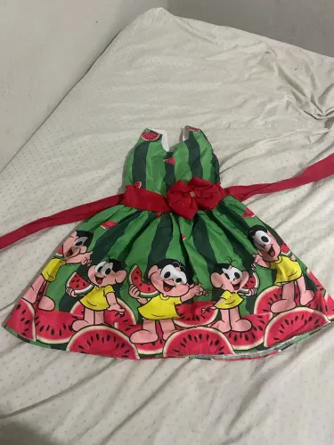Vende-se vestido de luxo da Magaly