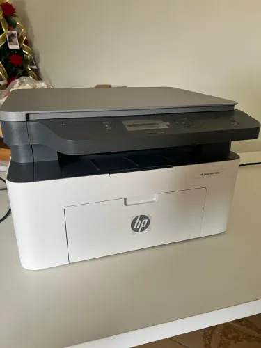 Impressora HP Laser MFP 135w