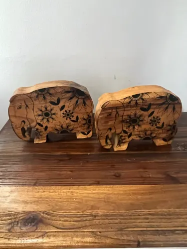 Par de elefante em madeira maciça