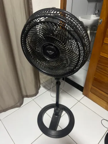 Ventilador Britânia 160W turbo