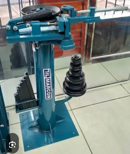 Curvador de tubos manual