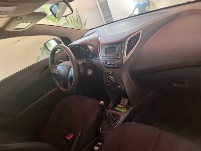 Hyundai HB20 Unique 1.0 Flex 12V Mec. 2019
