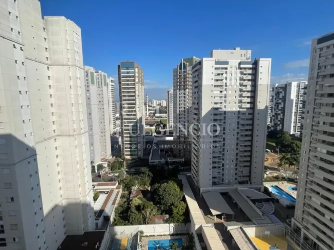 Apartamento Alto Padrão à Venda em Gleba Fazenda Palhano