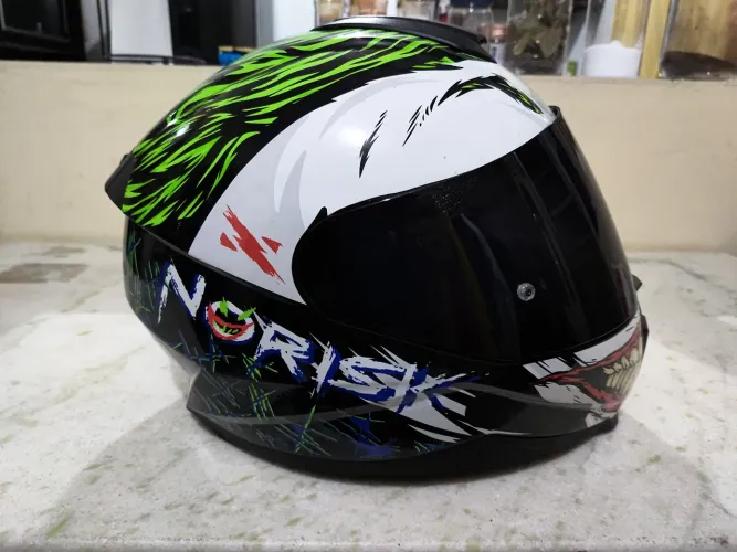 Capacete Norisk Razor Joker tamanho 62