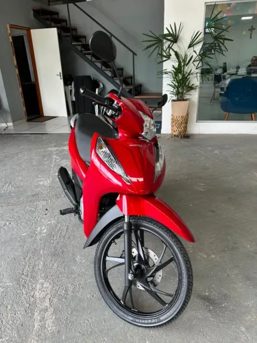 Honda BIZ 125 EX 125 cc