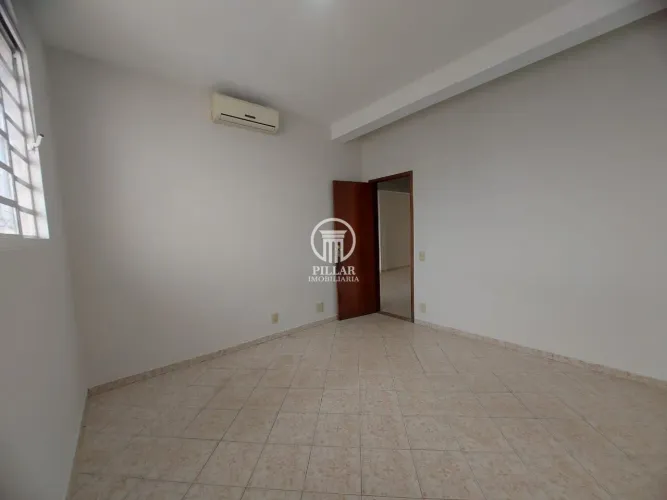 CASA PARA LOCAÇÃO NO BAIRRO VILA IPIRANGA  MONTES CLAROS/MG