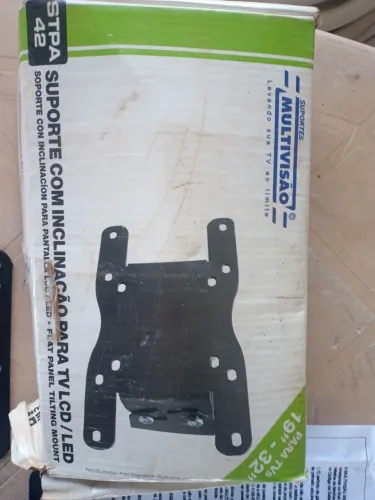 Suporte de parede inclinável para televisores Multivisão STPA42.