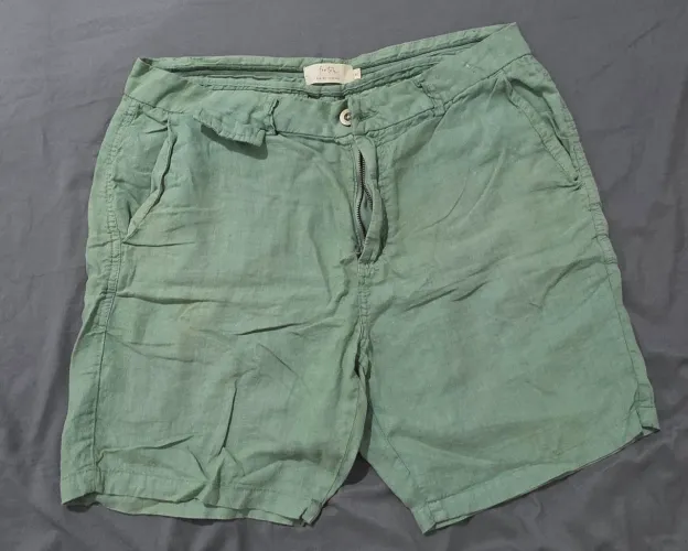 Bermuda 100% linho verde Foxton 42