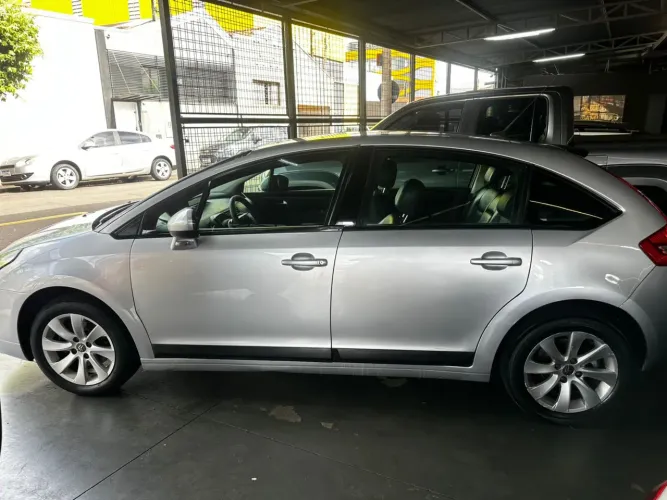 Citroen C4 Excl.2.0/2.0 Solaris Flex 16V 5P Aut. 2011