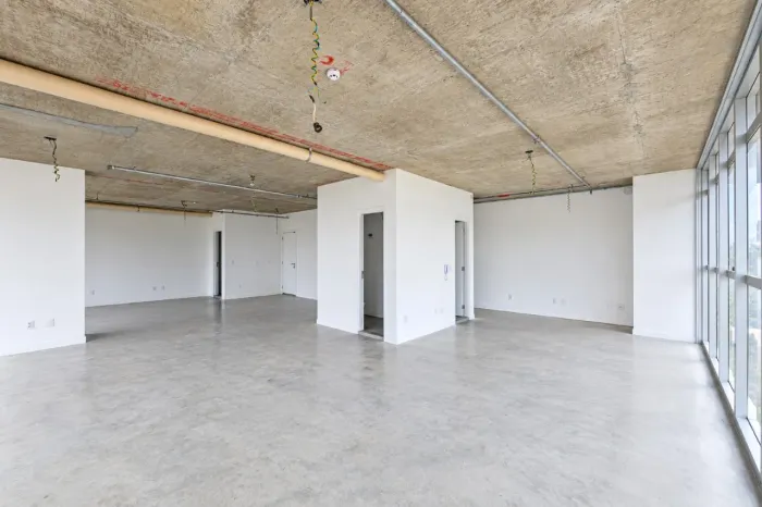 SALA COMERCIAL PARA ALUGUEL 104 M² VISTA PANORÂMICA NO VALE DO SERENO