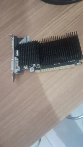 Placa de vídeo 710 2gb ddr3 para uso básico