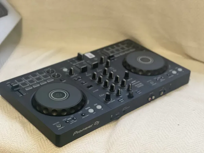 Controladora Pioneer DDJ-FLX4 - estado de nova