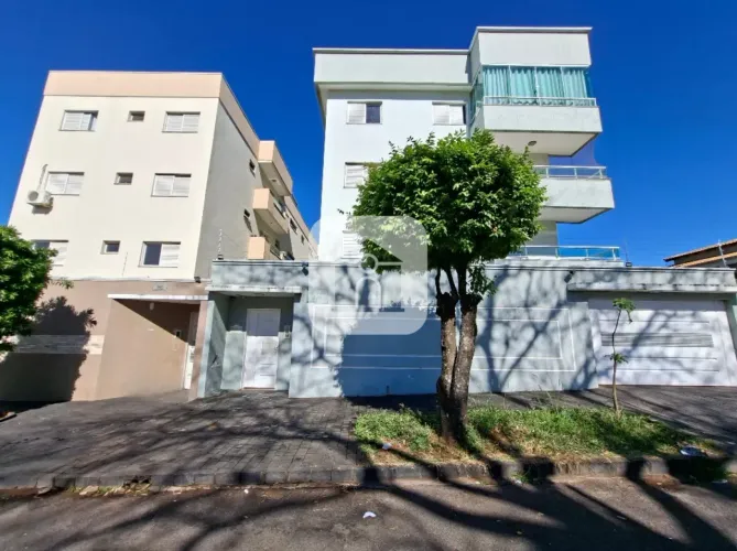 Apartamento para locação no bairro Presidente Roosevelt.