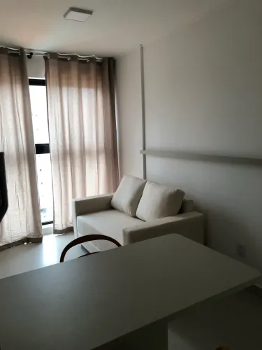 Aluga-se quarto e sala