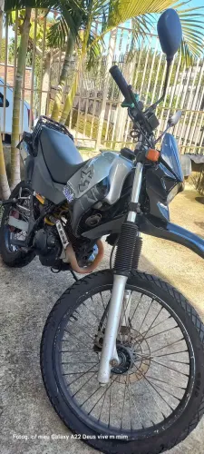 Ótima moto