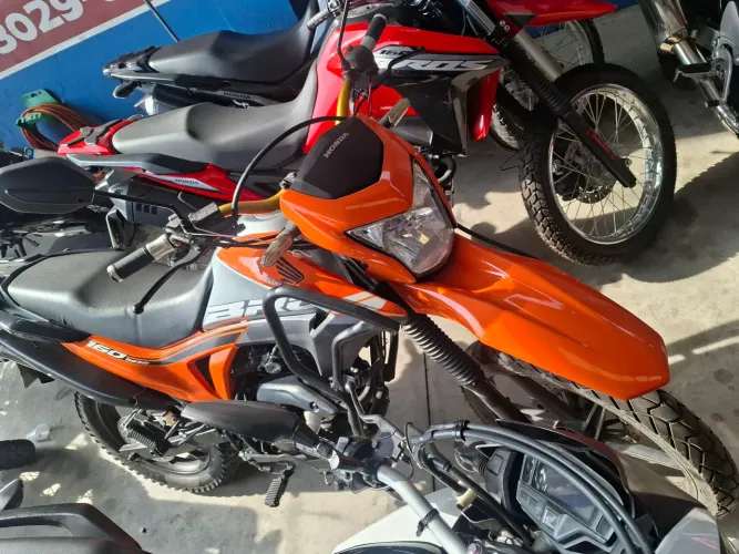 Honda Bros 2019