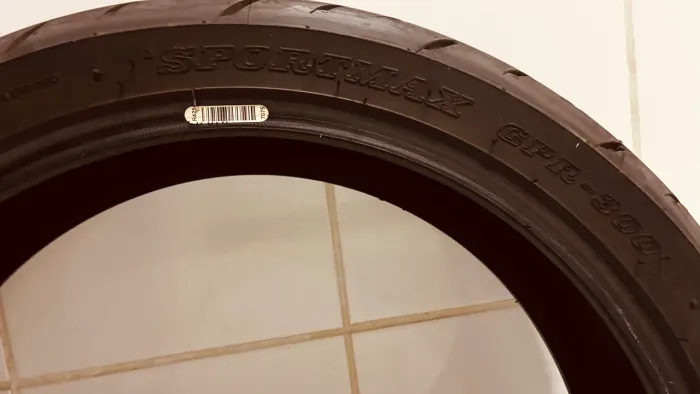 Pneu 150/60r17 Dunlop Sport Max GPR300